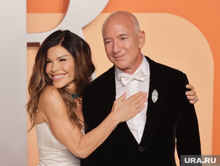 Как пройдет «свадьба века» Джефа Безоса и Лорен Санчес: миллиарды на угощение, звезды и протесты в Венеции