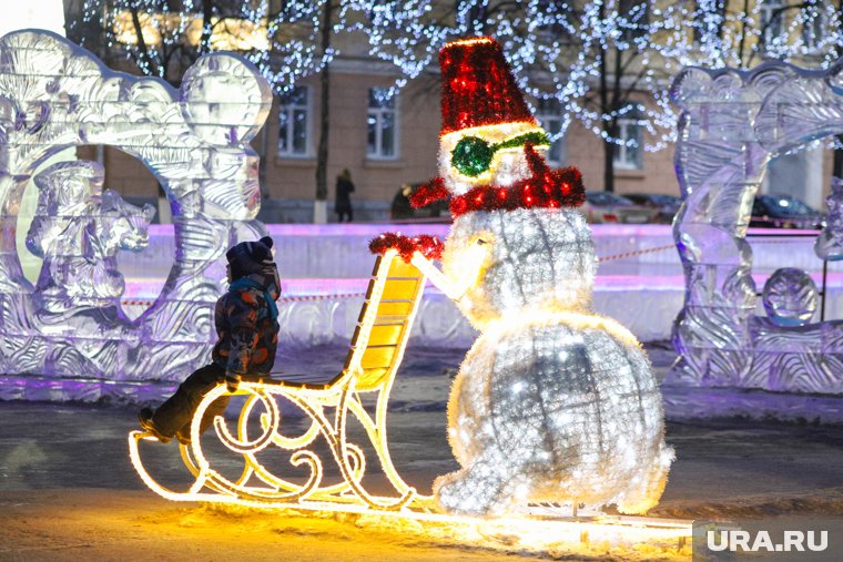 Чем занять ребенка на Новый год 2025: 30 лучших идей для семейного отдыха