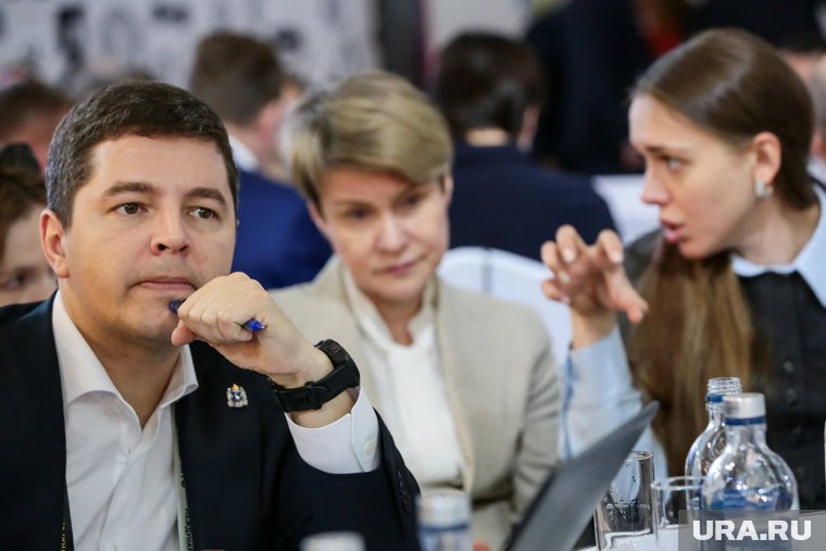 Артюхов в Москве поделился опытом поддержки участников СВО на Ямале