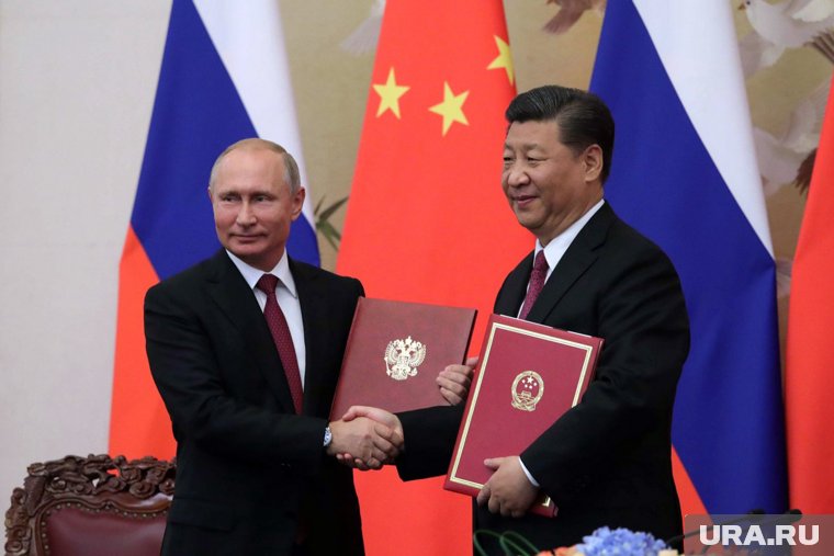 Путин и Си ответили Трампу, пообещавшему их разобщить: что обсудили главы РФ и КНР по видеосвязи