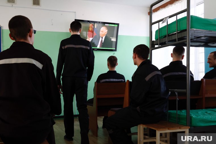 Женился в СИЗО, несмотря на жесточайшие условия: как выживают задержанные россияне в Азербайджане