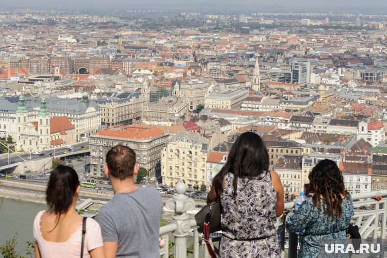 Страны ЕС упростили выдачу туристических виз для россиян