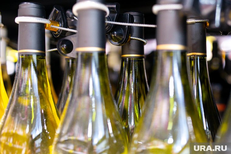 В Вологодской области запретили продавать алкоголь в «Красном и Белом»