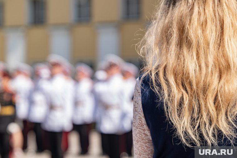 Май 2025: идеальные дни для стрижки по лунному календарю