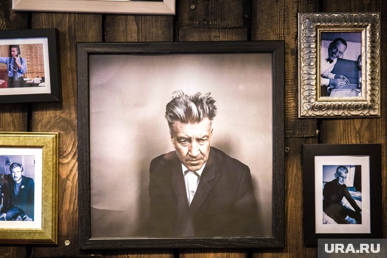 Стал эпохой кинематографа XX века, снял продолжение сериала спустя 26 лет: чем запомнился Дэвид Линч