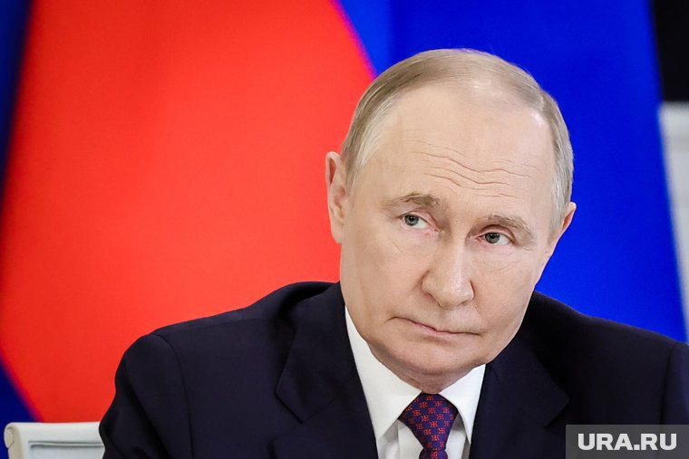 Путин высказался о способности молодежи защитить свою страну