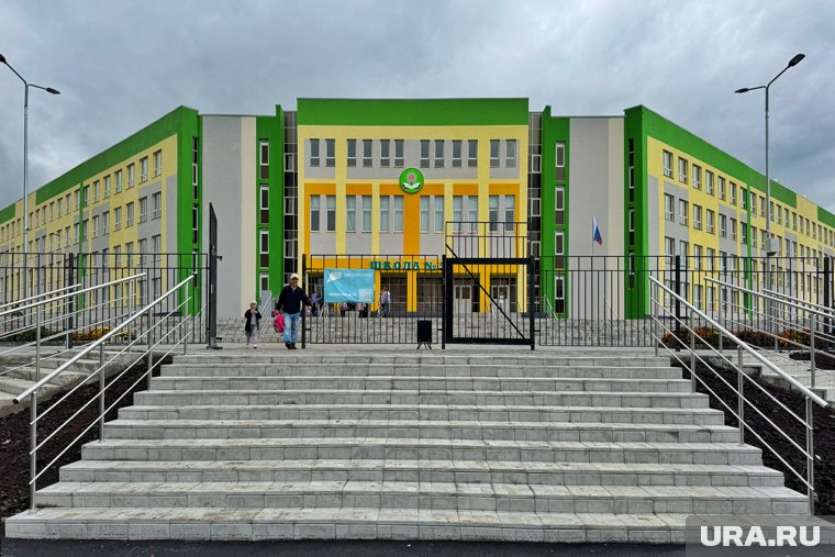 Построивший скандальную школу Кургана бизнесмен Седой не признал вину в мошенничестве. Фото