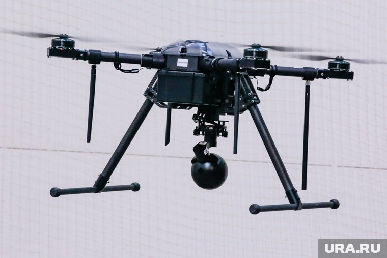 Запуск дрона для поисков застрявшей в горах Киргизии пермячки Наговицыной провалился