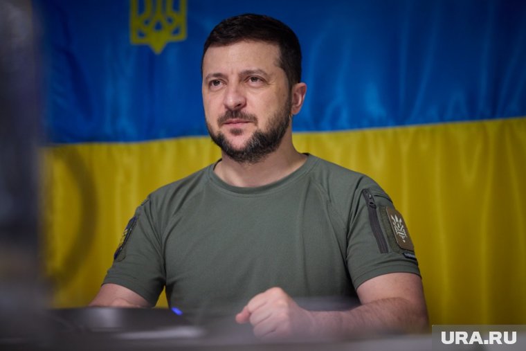 США ведут переговоры о свержении Зеленского: кого команда Трампа видит на его месте