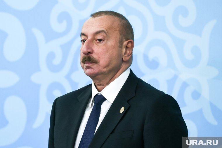 Алиев потребовал от России извинений за сбитый самолет: что произошло, причина крушения