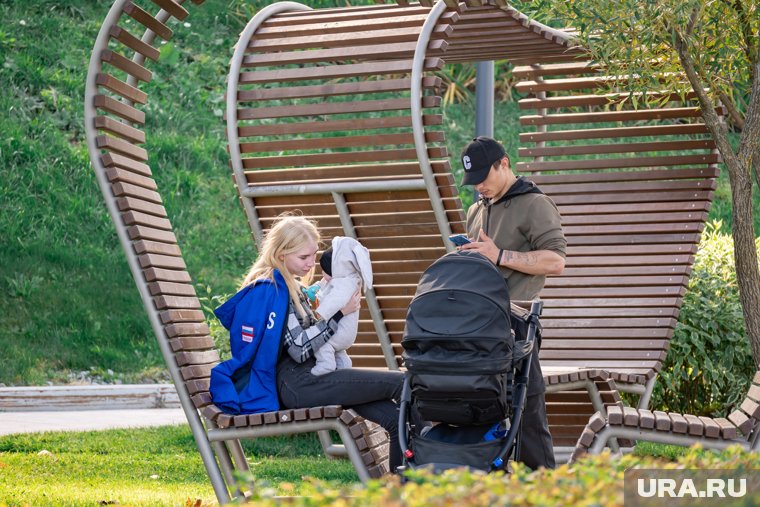 Правительство объявило о новых льготах и послаблениях для женщин с детьми