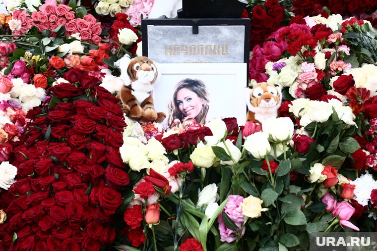 Началову проводили в последний путь с овациями. ФОТО