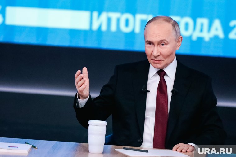 Путин посвятил Богомаза в клуб губернаторов-старожилов