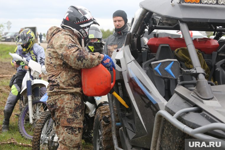 Поисковики сообщили, как нашли в лесу пропавших тюменских детей. Видео