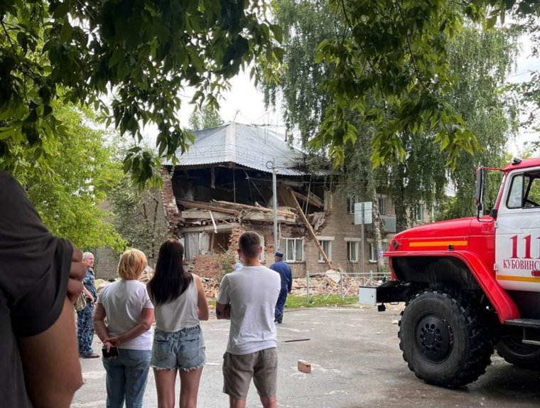 В жилом доме под Новосибирском взорвался газ: главное к этому часу