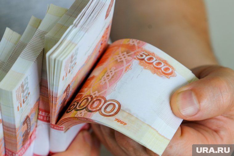 Вице-губернатора ХМАО Майер уведомили о коррупционном скандале в ее новой вотчине. Скрин