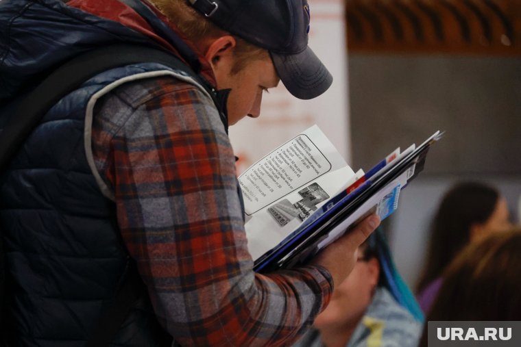 К чему приведет гонка зарплат в России