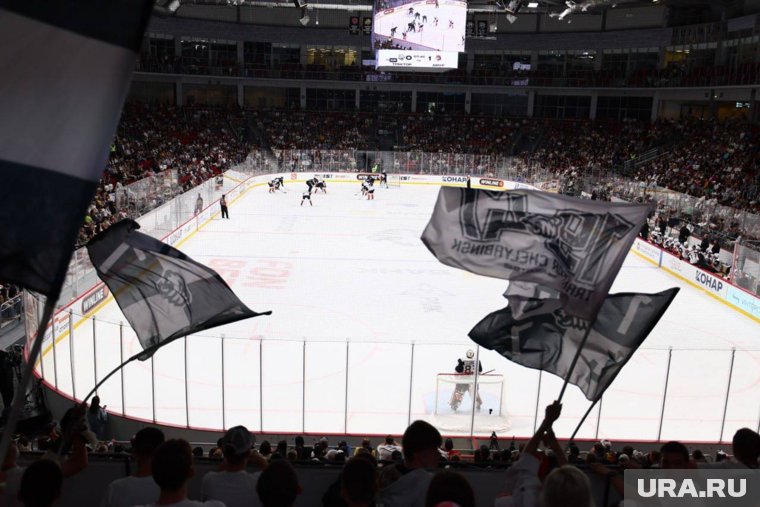 Челябинский ХК «Трактор» разгромил «Амур» и выиграл Кубок губернатора