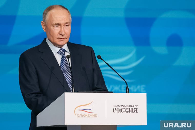 Путин восхитился работой Григоровича и направил соболезнования в Большой театр