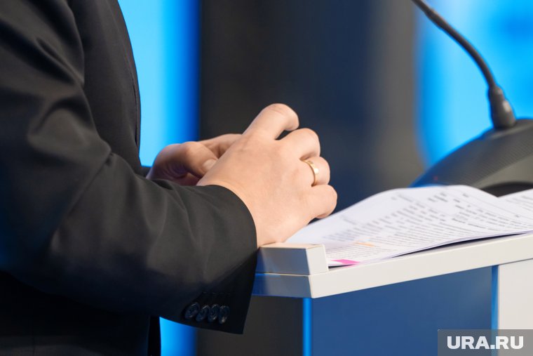 PR-атака, лишение статуса депутата, санкции и ядовитые арбузы: 8 главных новостей ХМАО