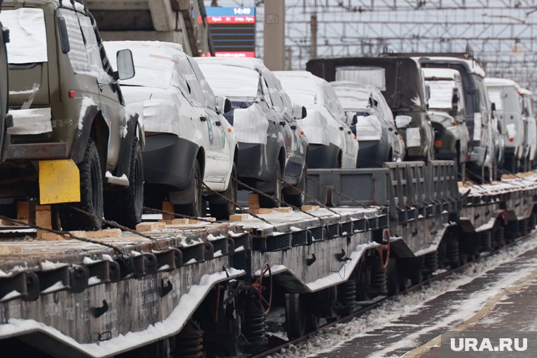 Россиян предупредили о сложностях с покупкой машины в 2025 году