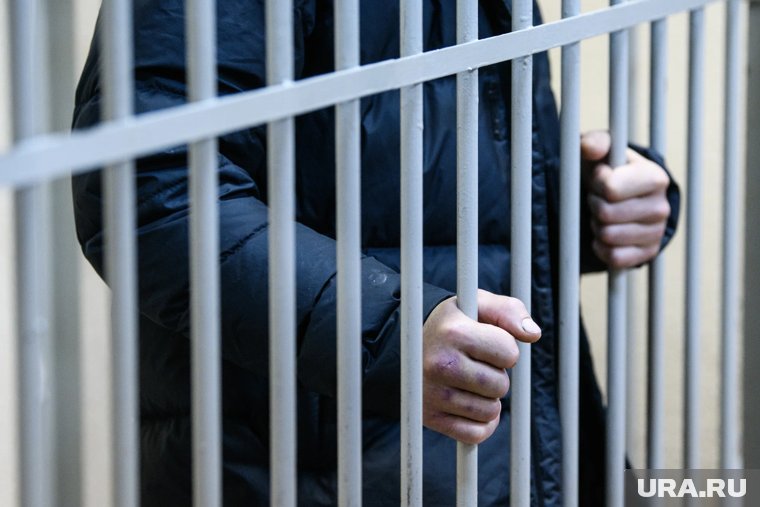 Замглавы Салехарда продлили меру пресечения