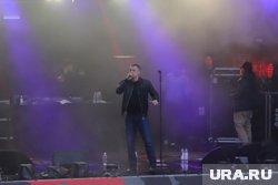 Проигнорировавший шесть повесток Макан уходит служить в армию: что известно о жизни скандального рэпера