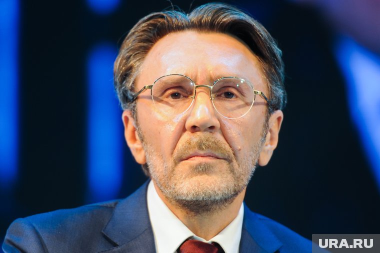 Mash: Инстасамка споет для нового альбома группы «Ленинград»