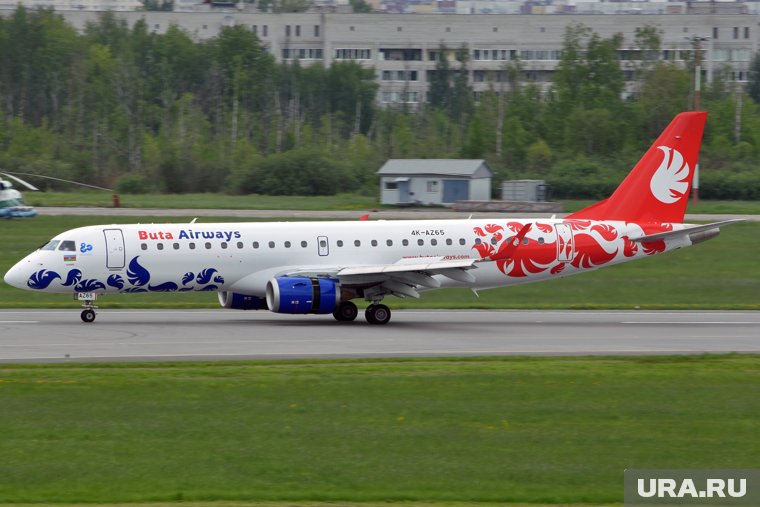 В Казахстане упал самолет с россиянами на борту: онлайн-трансляция