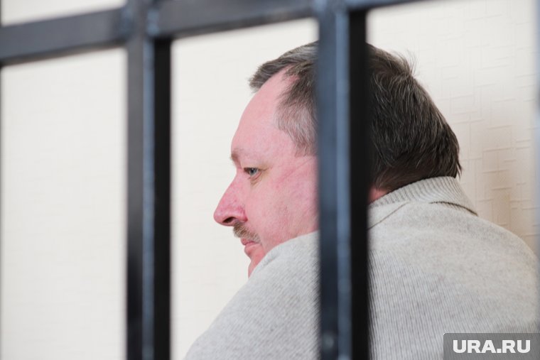 Свердловский суд оставил в колонии бывшего курганского силовика Шамина