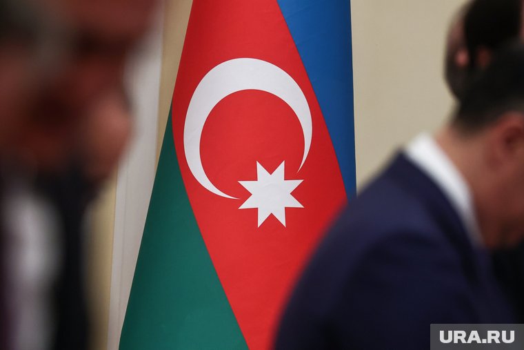 В деле о взятке свердловского экс-мэра замешан статусный азербайджанец