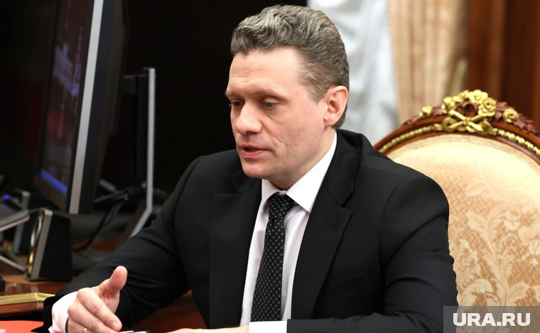 Аппаратные интриги ударили по самому известному губернатору РФ