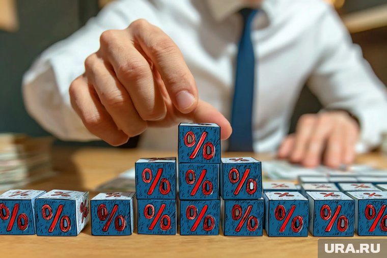 ЦБ может снизить ключевую ставку в два раза