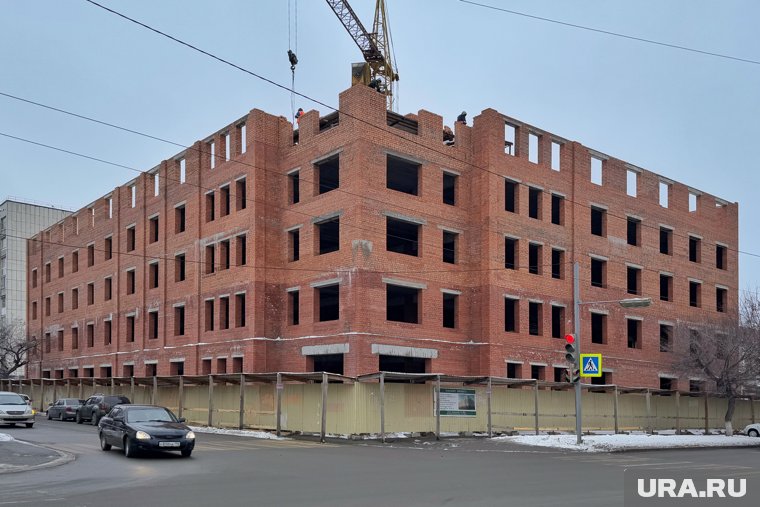 Сроки сдачи элитной гостиницы в Кургане перенесут на 2025 год. Инсайд