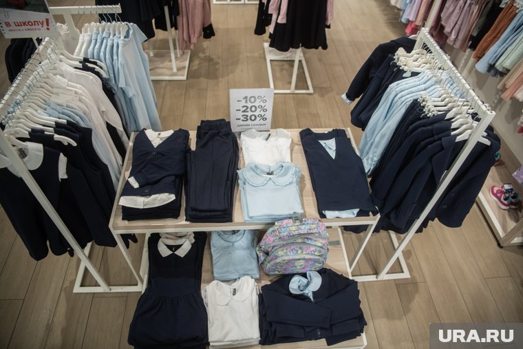 В Госдуме объяснили связь школьной формы и частых простуд у детей