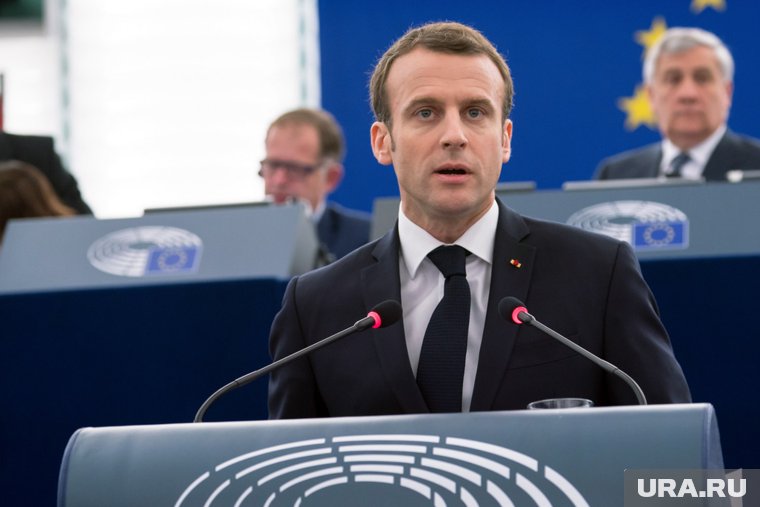 Макрон заявил, что считает Россию соперником, но не врагом