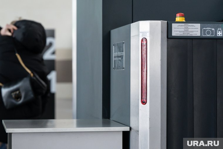 Задержки, отмены и путаница: что происходит в аэропортах России утром 5 августа