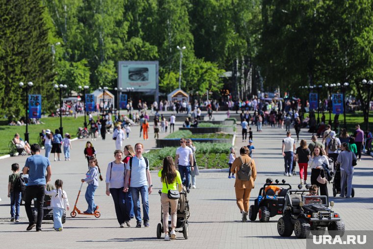 В Госдуме призвали перенести длинные новогодние выходные на май