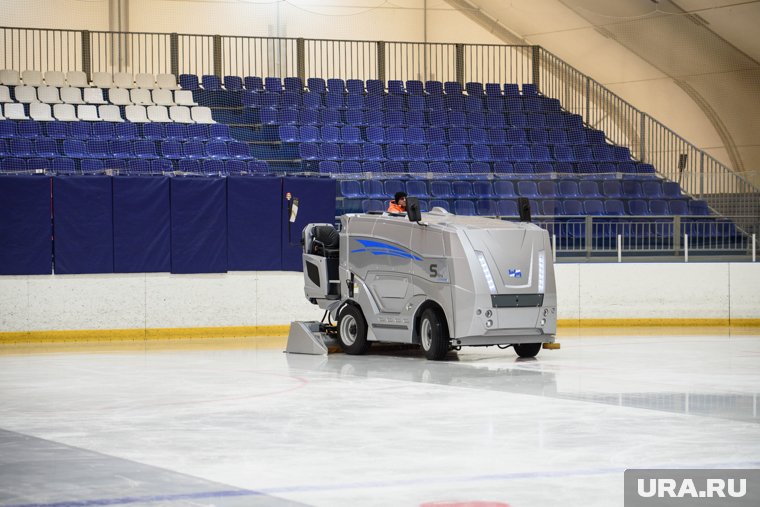 Для крупнейшей ледовой арены Ямала закупят самое современное оборудование 