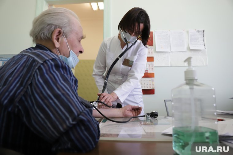 Власти потратили полмиллиарда рублей, чтобы привлечь врачей в пермские больницы