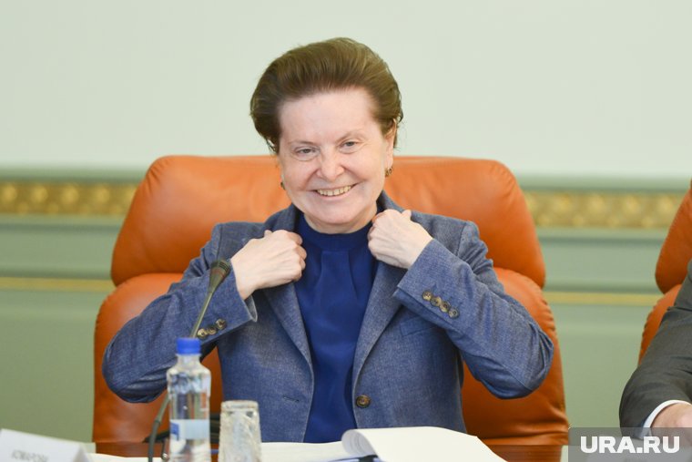 Экс-губернатор ХМАО Комарова займет свое место на аллее почетных граждан. Фото