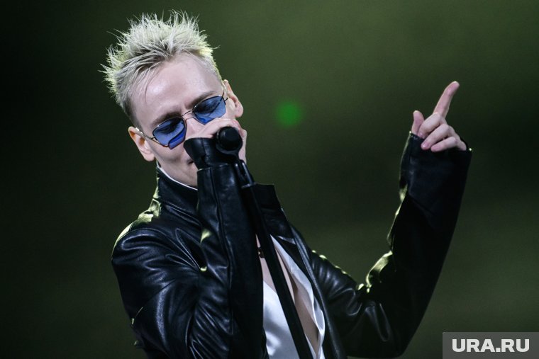 Дороже в 5 раз: сколько стоит пригласить звезд на новогодний корпоратив