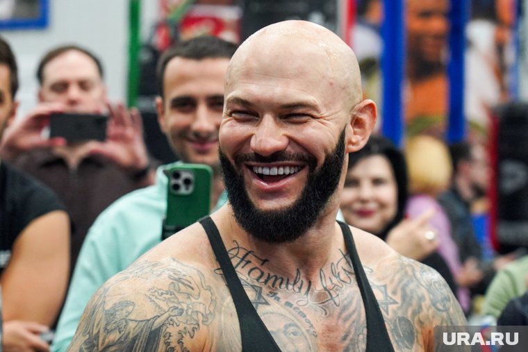 Развод с Самойловой, скандал с Тимати и лечение в психбольнице: жизнь и судьба Джигана