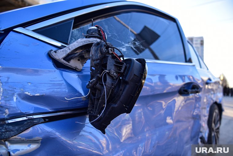 В курганском округе в ДТП погиб пассажир легковушки. Фото, видео