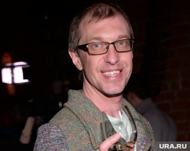 «Я в нее давно влюблен»: Соседов признался в любви известной певице