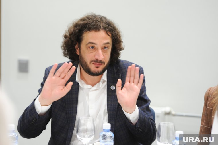 «Теперь вся надежда на Верховный суд»: челябинский риелтор-мошенник Унанян проиграл в кассации