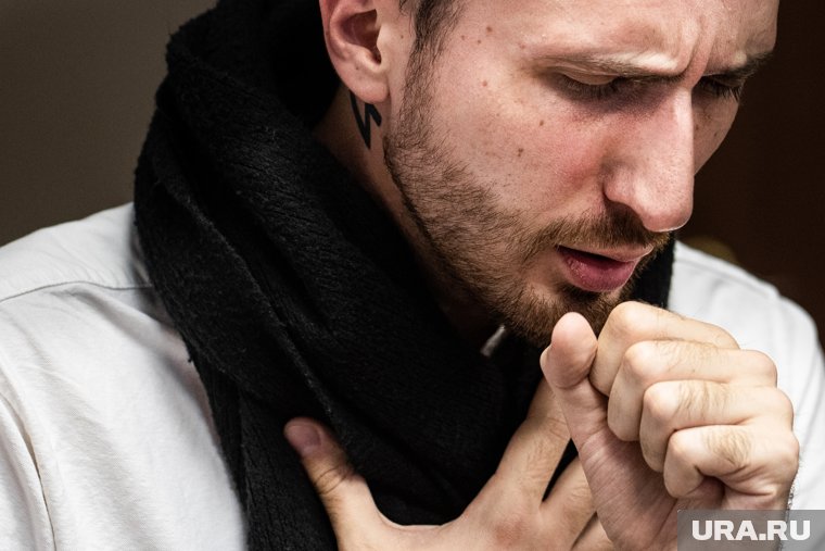 Эксперт рассказал, как взять больничный при увольнении