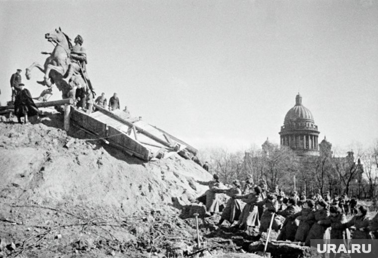 Как Ленинград пережил 872 дня в аду: 81 год со снятия блокады