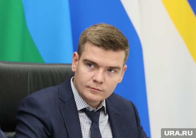 Директор департамента ЖКК ХМАО Каров подвергся PR-атаке