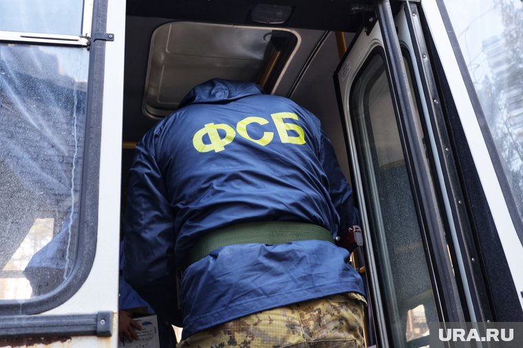 Силовики увезли 80-летнего экс-главу ПФР Нижневартовска в Москву. Инсайд